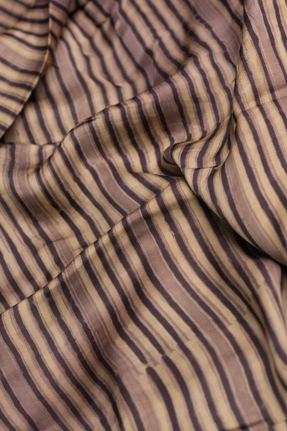 Silk Fabric - Matkatus 