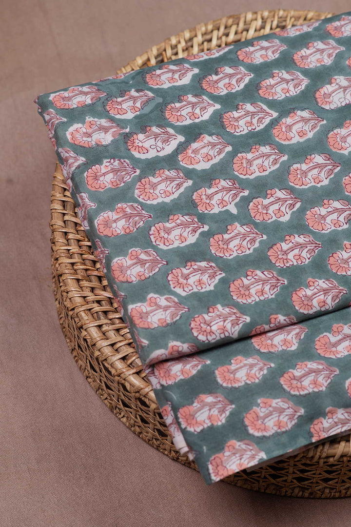 Block Printed Fabric - Matkatus 