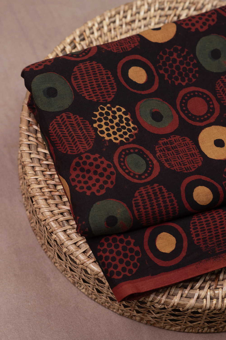 Block Printed Fabric - Matkatus 