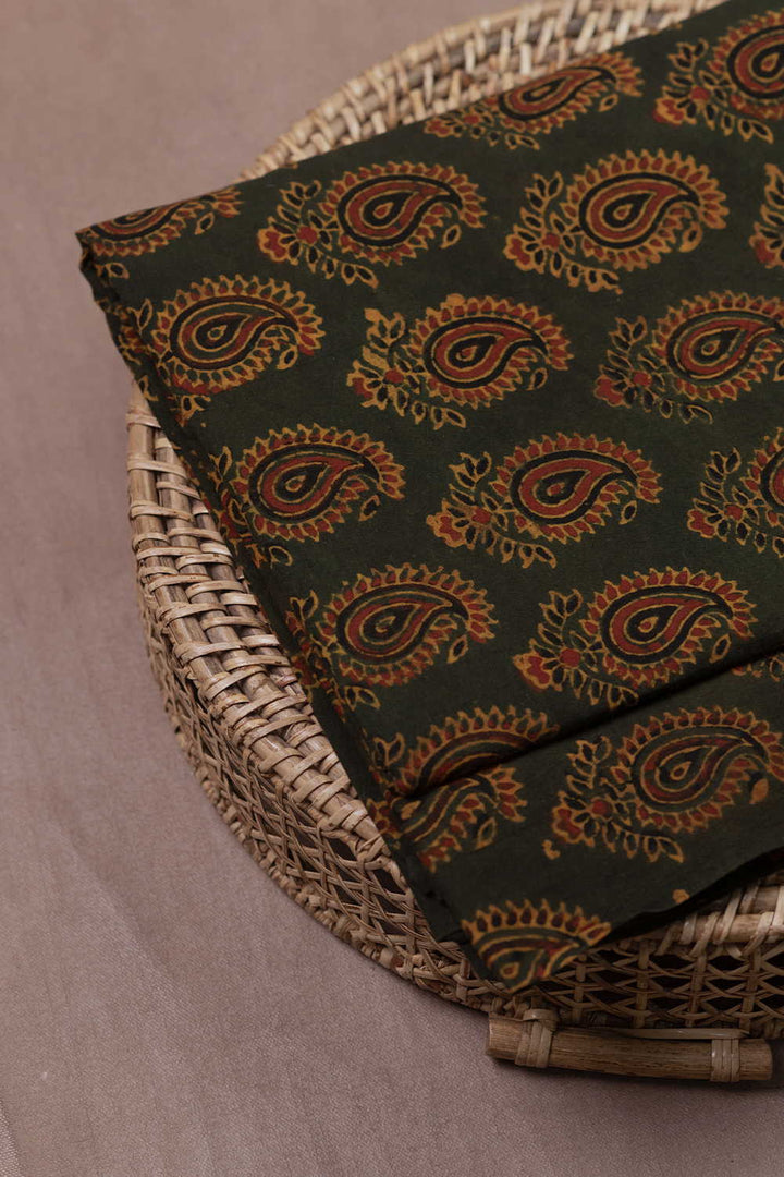 Ajrak Print Fabric - Matkatus