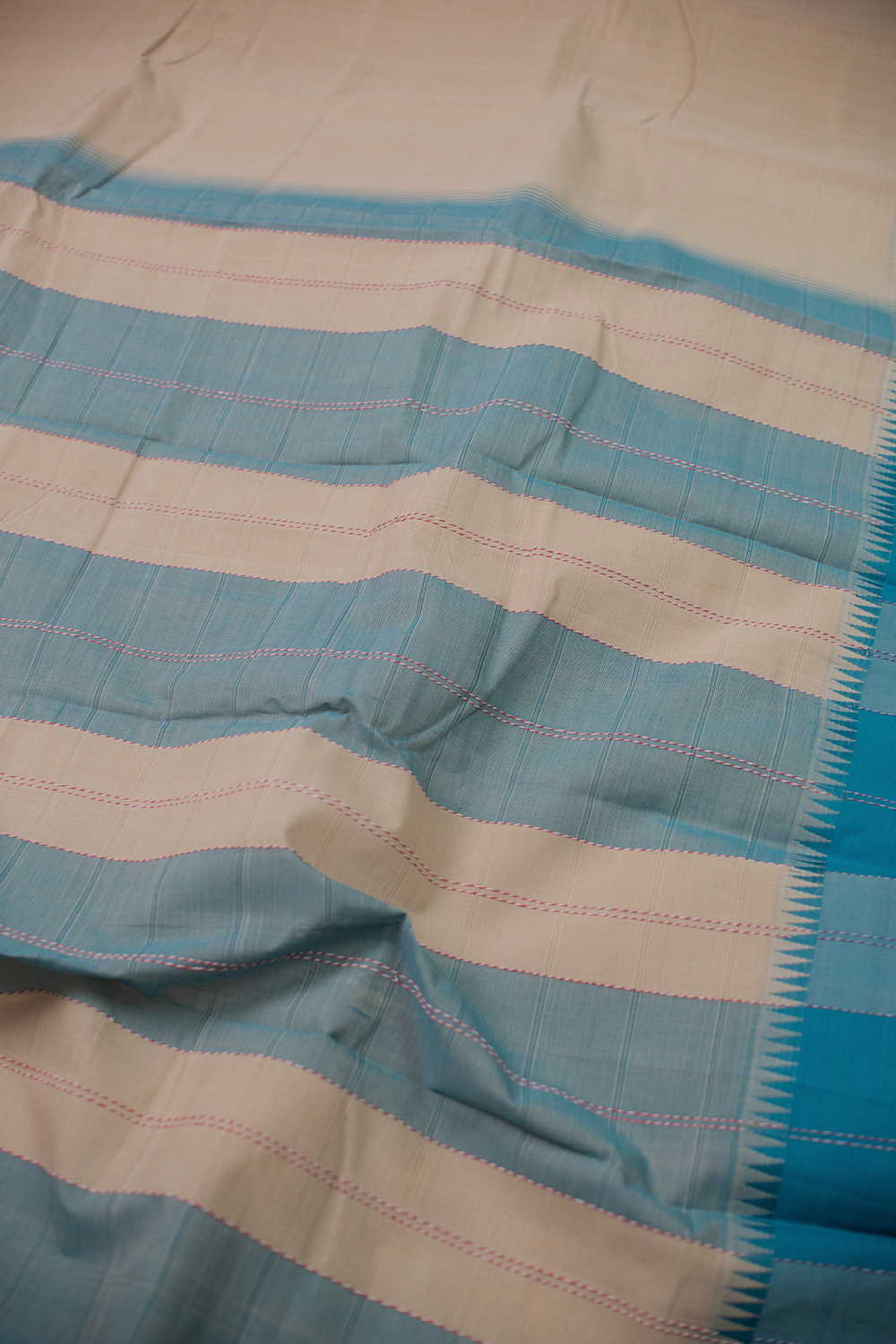 Sarees - Matkatus 