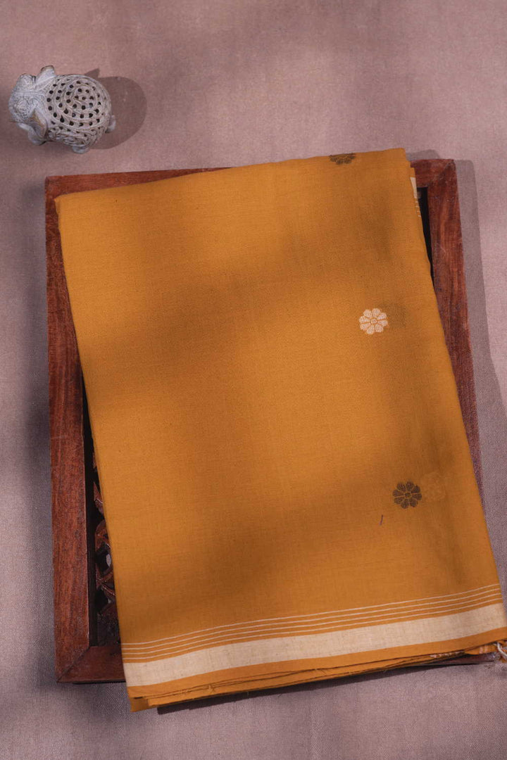 Jamdani Saree - Matkatus 