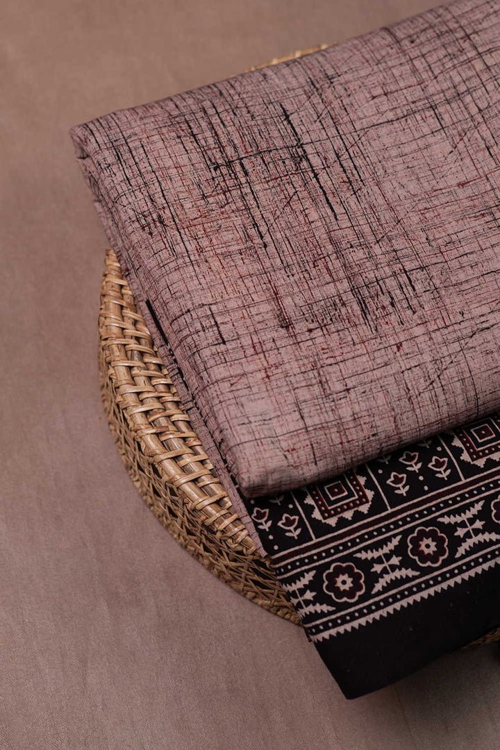 Cotton Fabric - Matkatus 