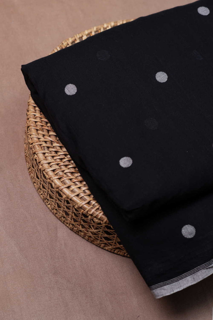 Handloom Fabrics - Matkatus