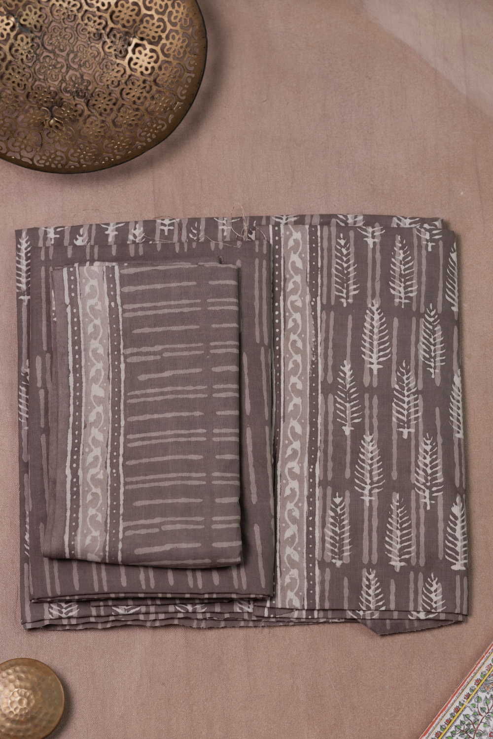 Full Suits - Matkatus 