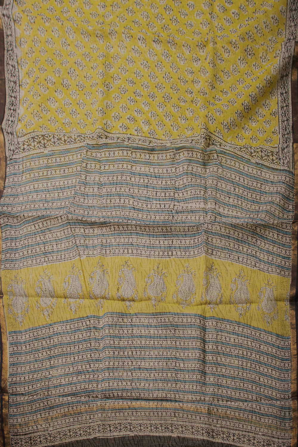 Sarees - Matkatus 