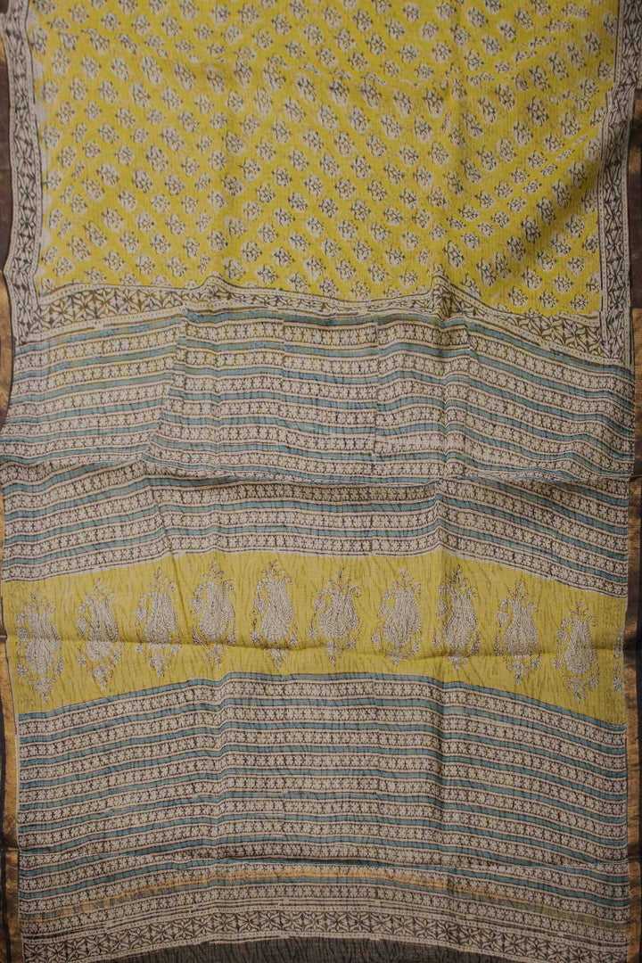 Sarees - Matkatus 