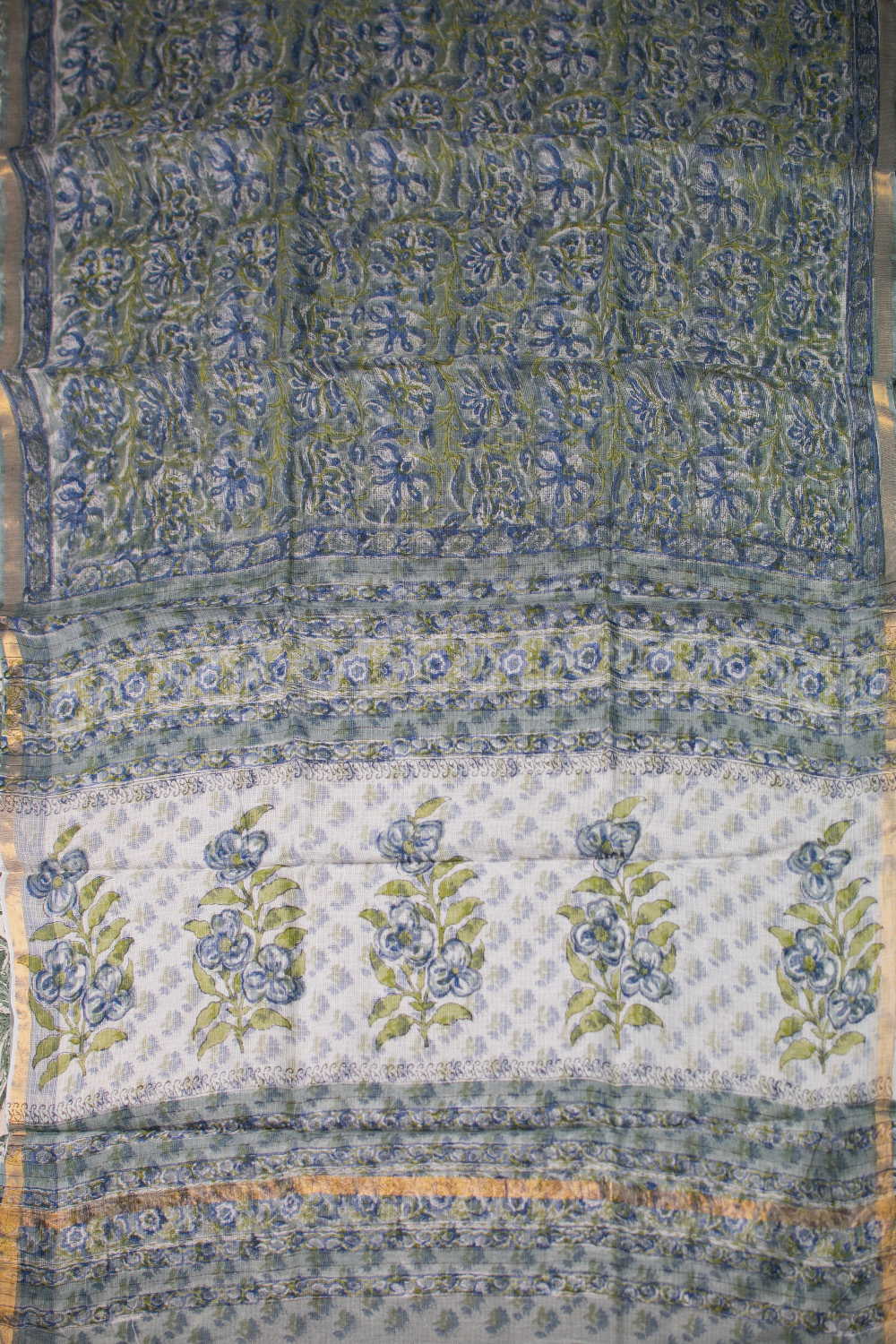 Sarees - Matkatus 