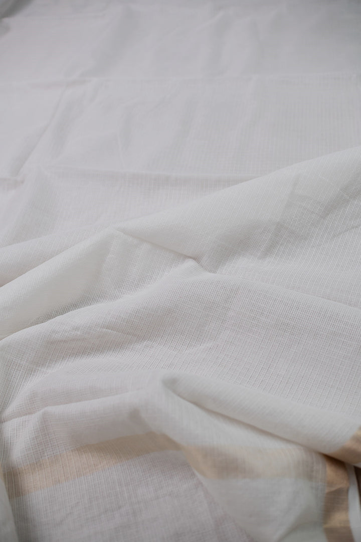 Sarees - Matkatus