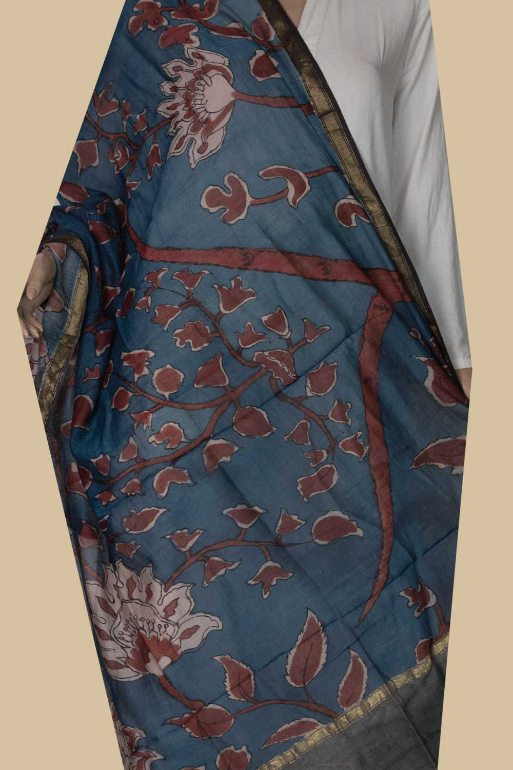Hand Painted Dupatta - Matkatus 