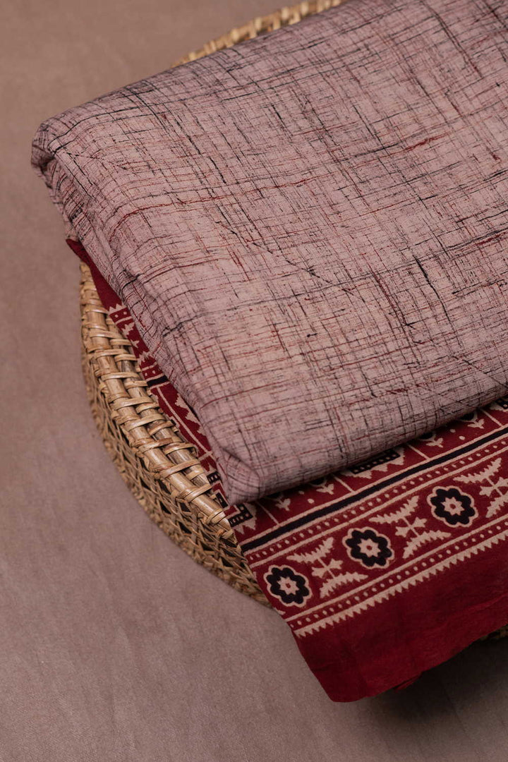 Ajrak Brush Print Fabric - Matkatus 