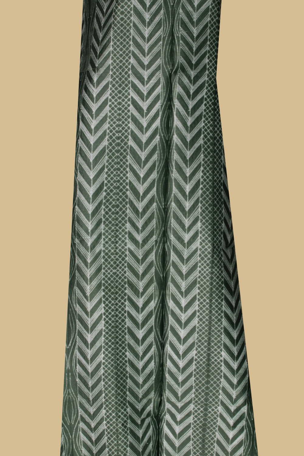 Shibori Suits - Matkatus 