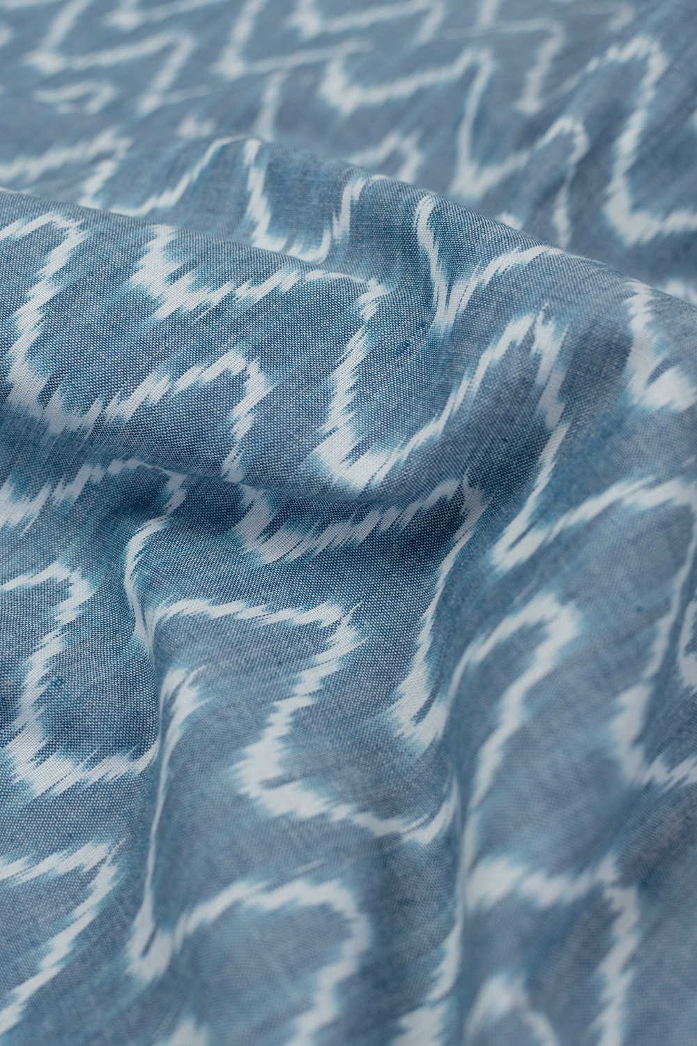 Creamy Grey Ikat Cotton Fabric - 0.8m