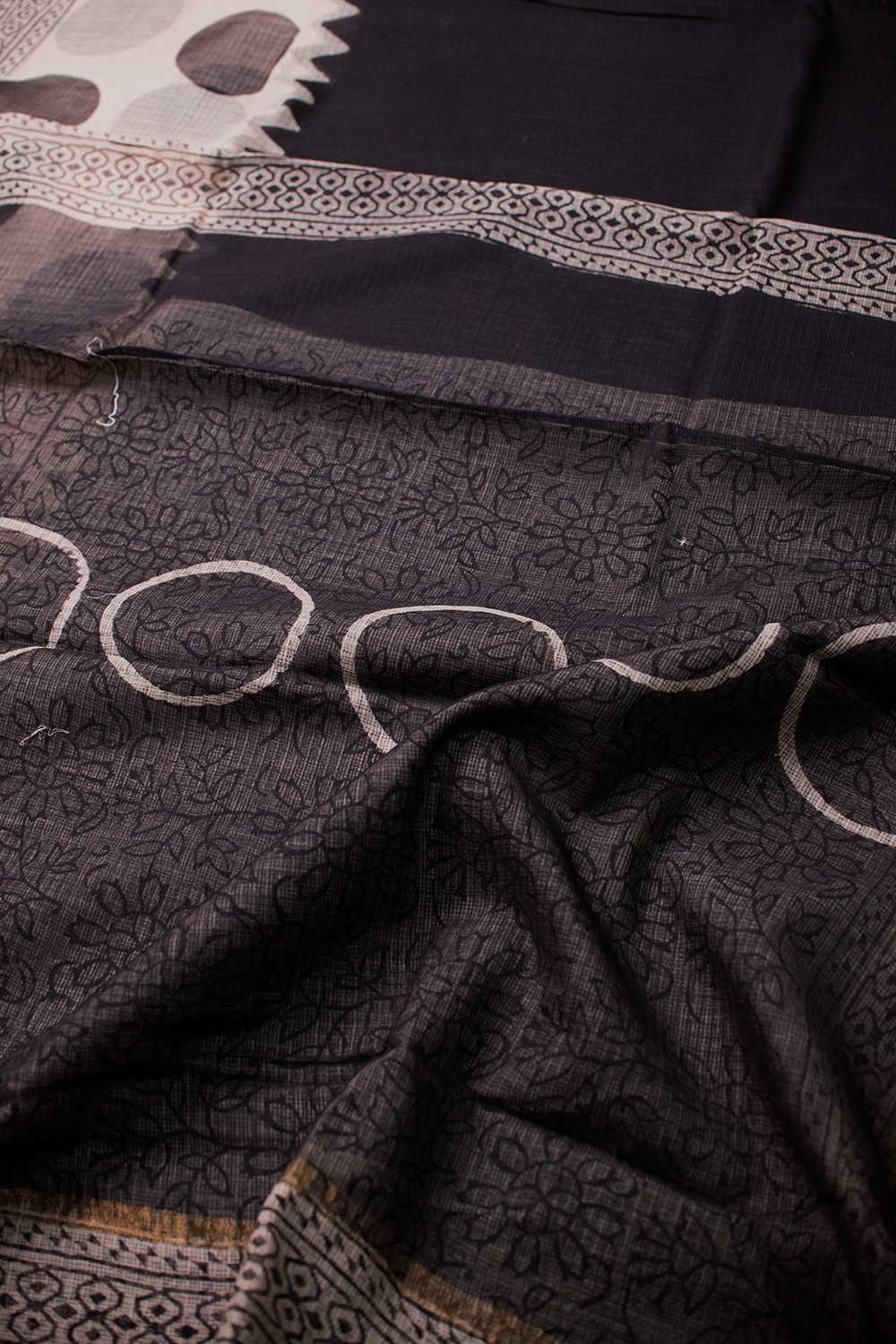 Sarees - Matkatus 
