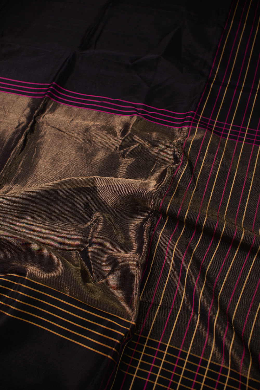 Maheshwari Silk Cotton Saree - Matkatus