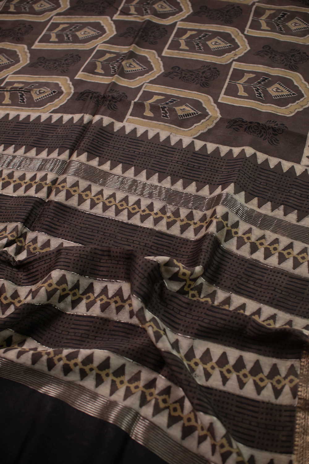 Maheshwari Sarees - Matkatus 