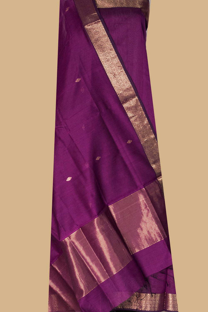 15 Piece Suits - Matkatus 