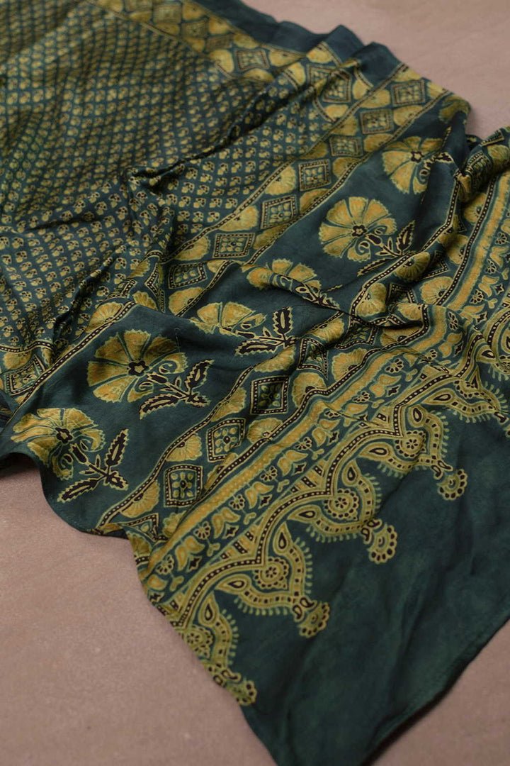 Silk Stole - Matkatus 