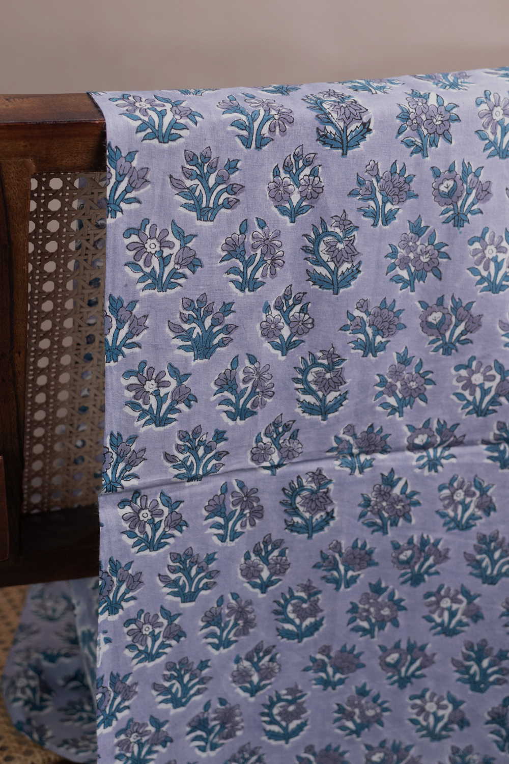 Hand block printed Sanganeri cotton fabric with floral motifs - Matkatus 