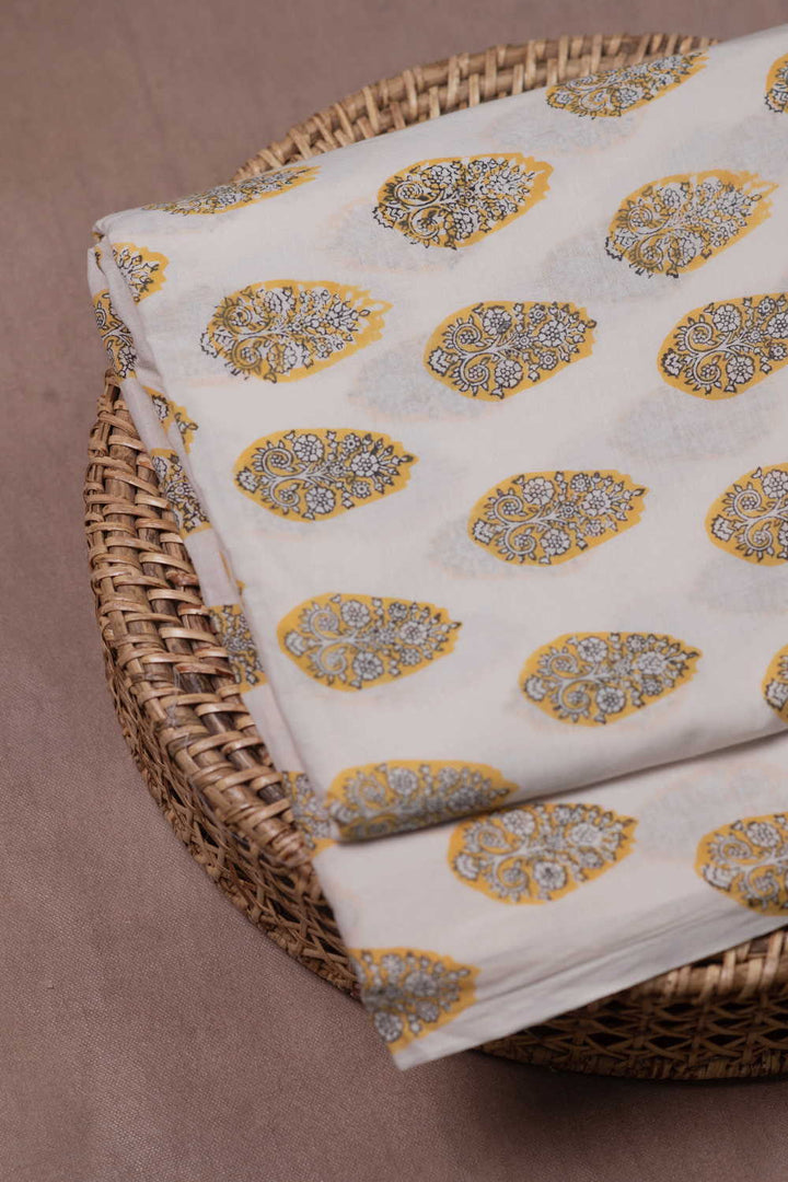 Block Printed Fabric - Matkatus 