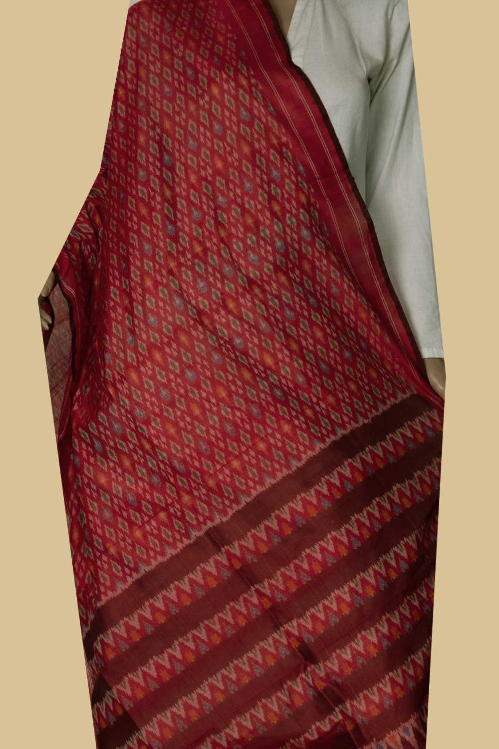 Ikat Silk Cotton Dupatta - Matkatus 