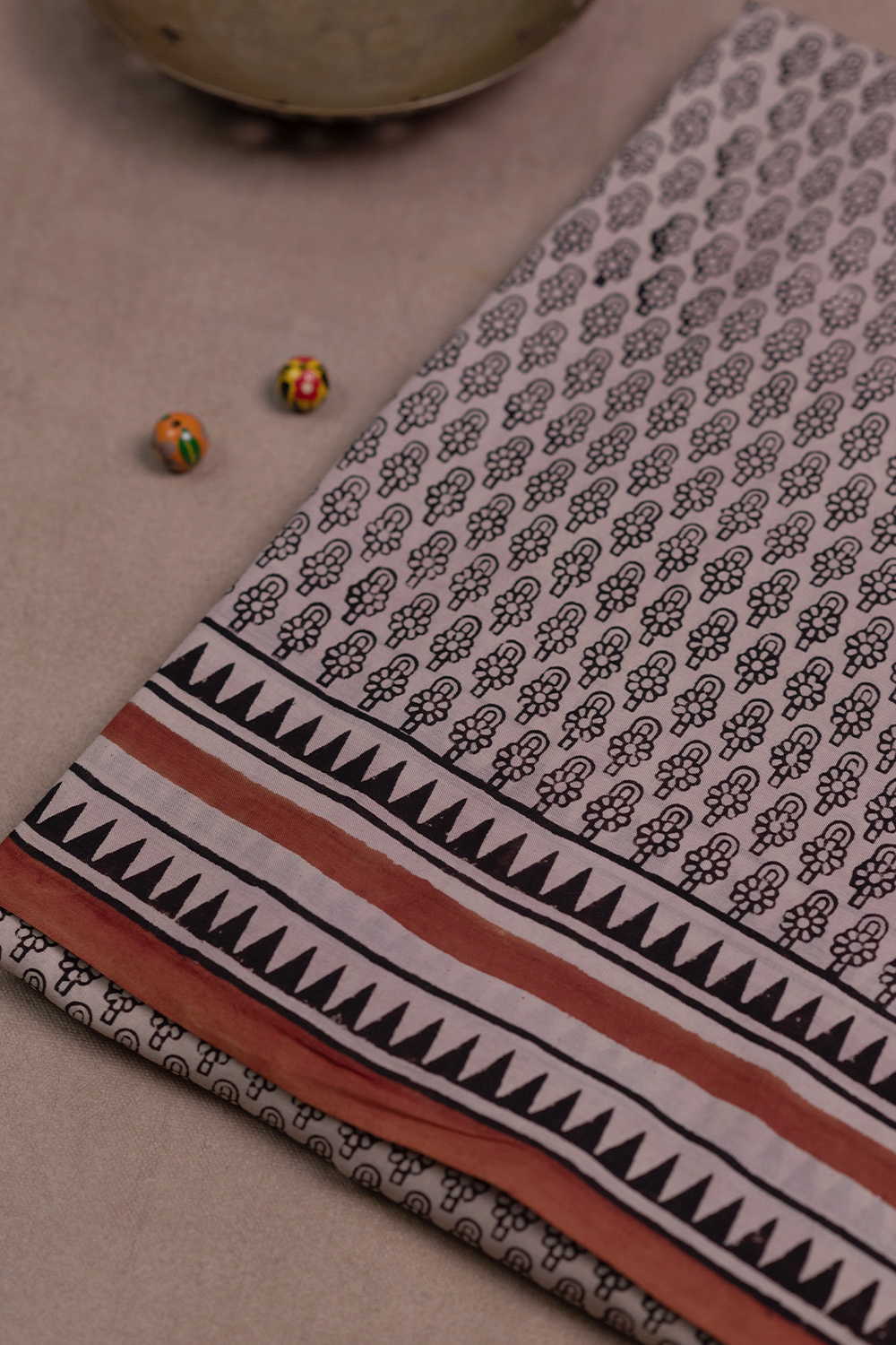 Mul Mul Cotton Saree - Matkatus 