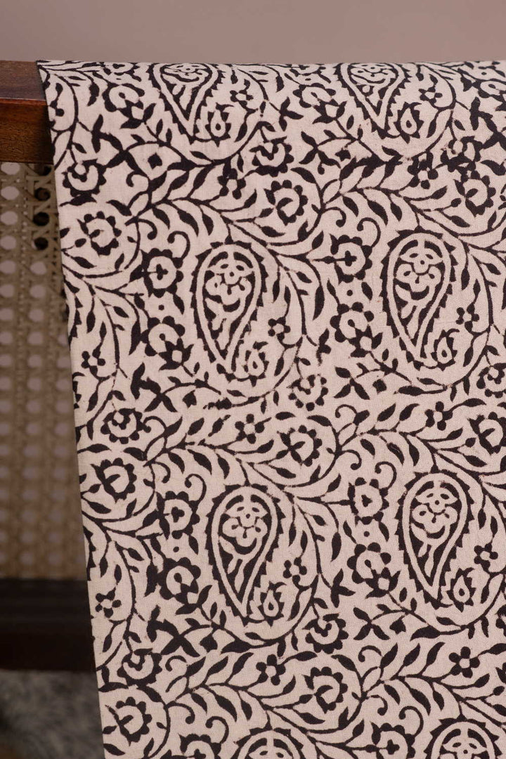 Cotton Fabric - Matkatus 