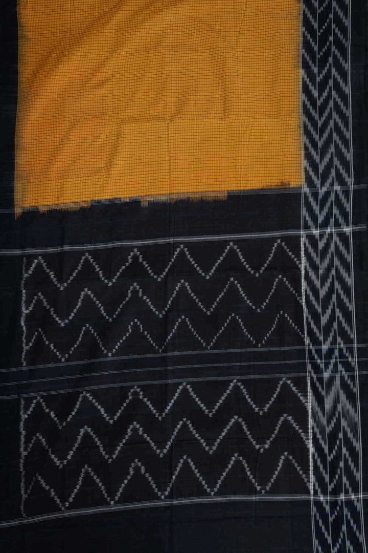 Ikat Saree - Matkatus 