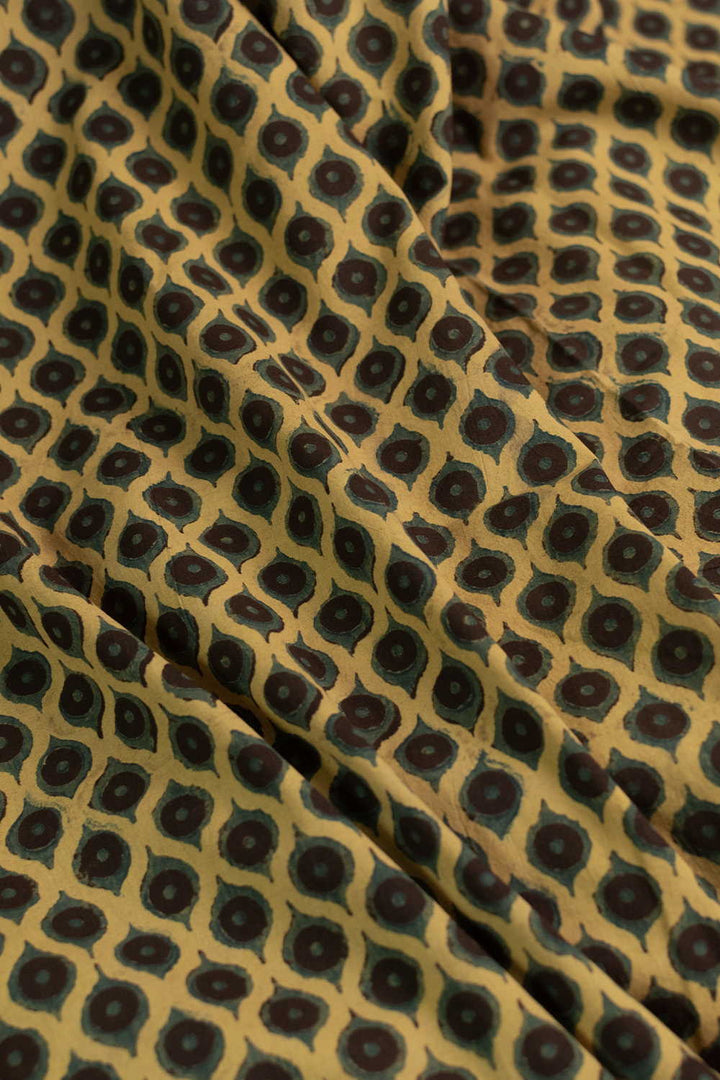 Ajrak Fabric - Matkatus 