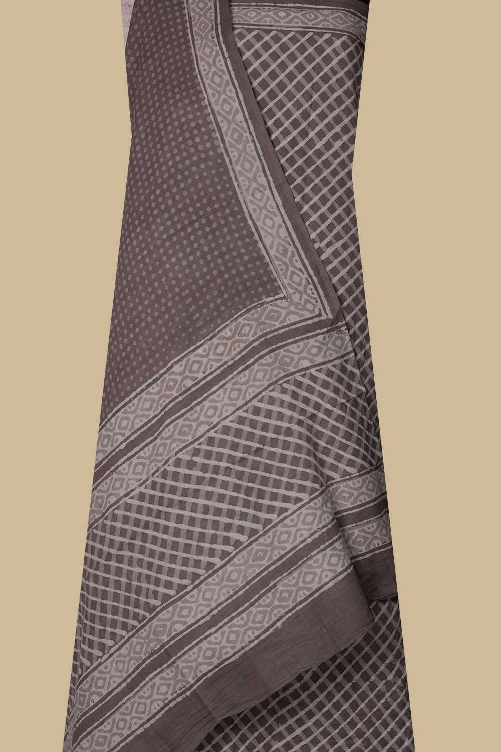 Full Suits - Matkatus 