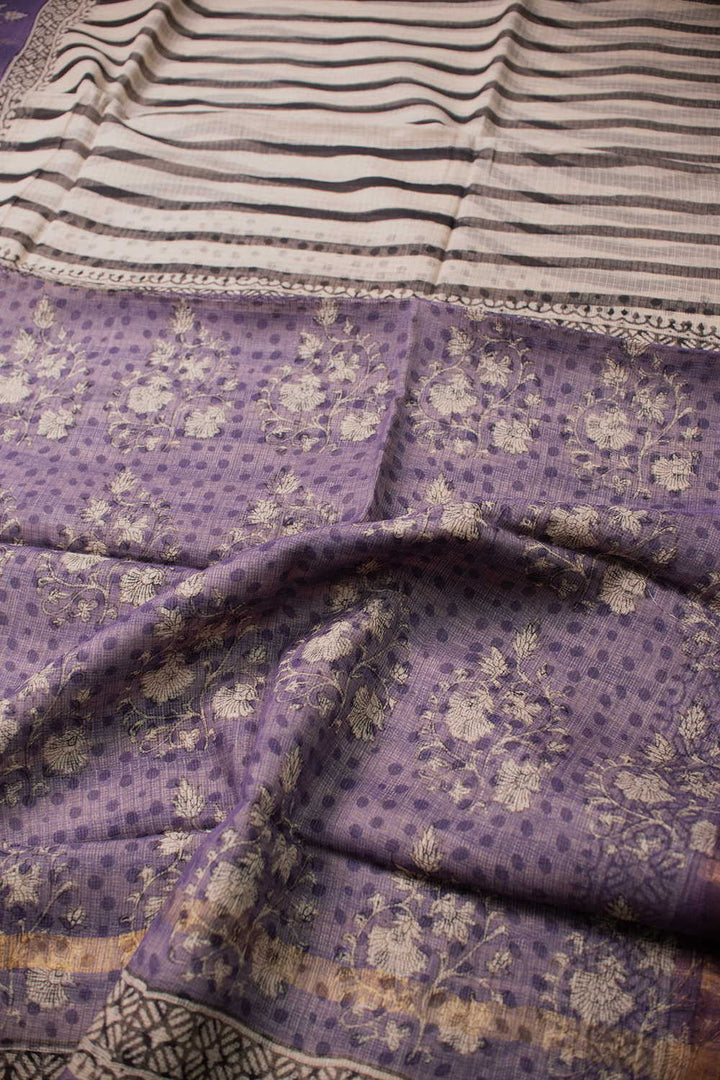 Sarees - Matkatus 