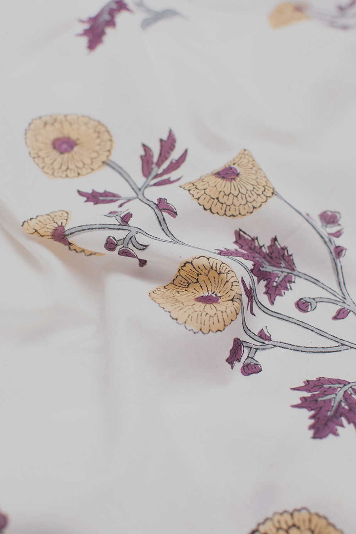 Hand block printed Sanganeri cotton fabric with floral motifs - Matkatus 