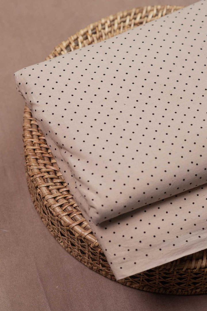 Ajrak Fabric - Matkatus