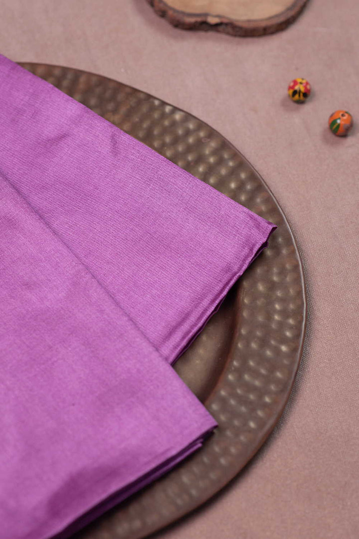 Silk Fabrics - Matkatus