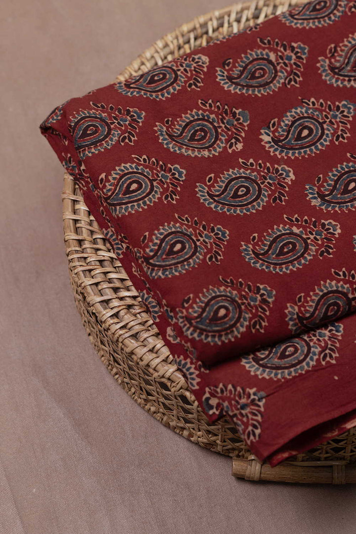 Ajrak Print Fabric - Matkatus
