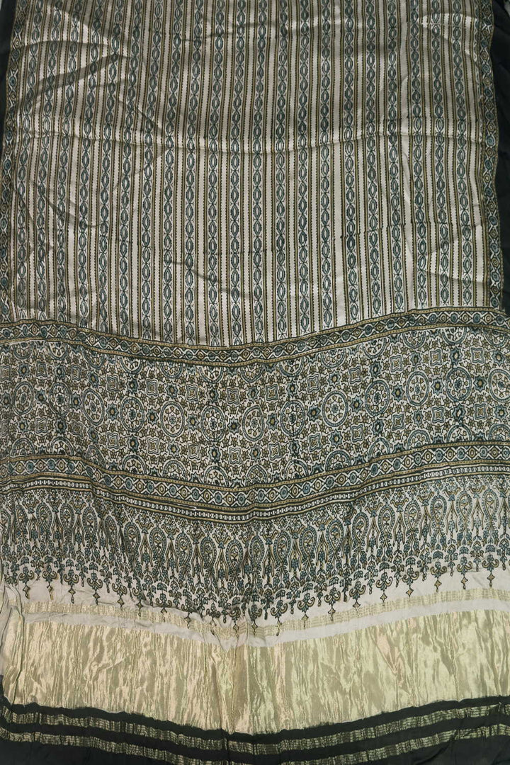 Silk Dupattas - Matkatus 