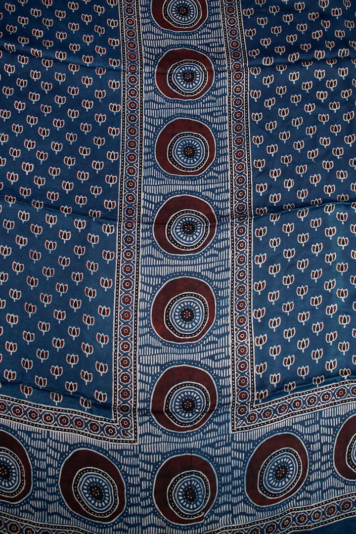 Ajrak Suits - Matkatus 