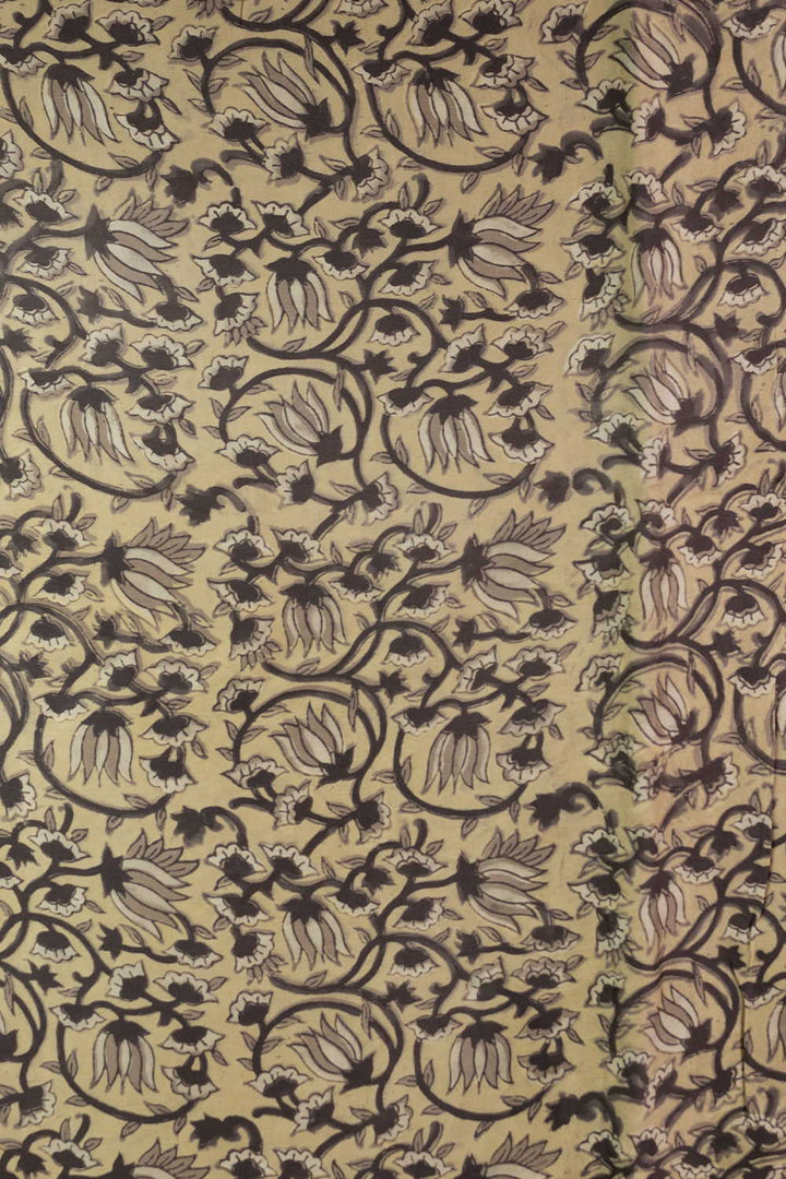 Silk Fabrics - Matkatus