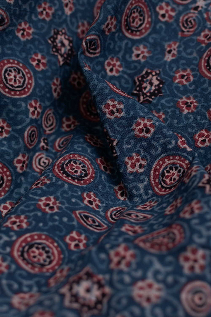 Ajrak Fabric - Matkatus 