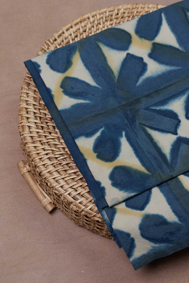 Ajrak Fabrics - Matkatus 