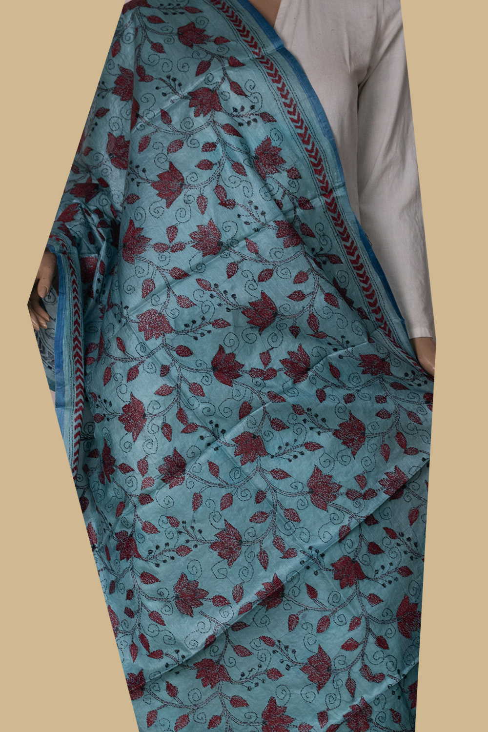Kantha Silk Dupatta - Matkatus 
