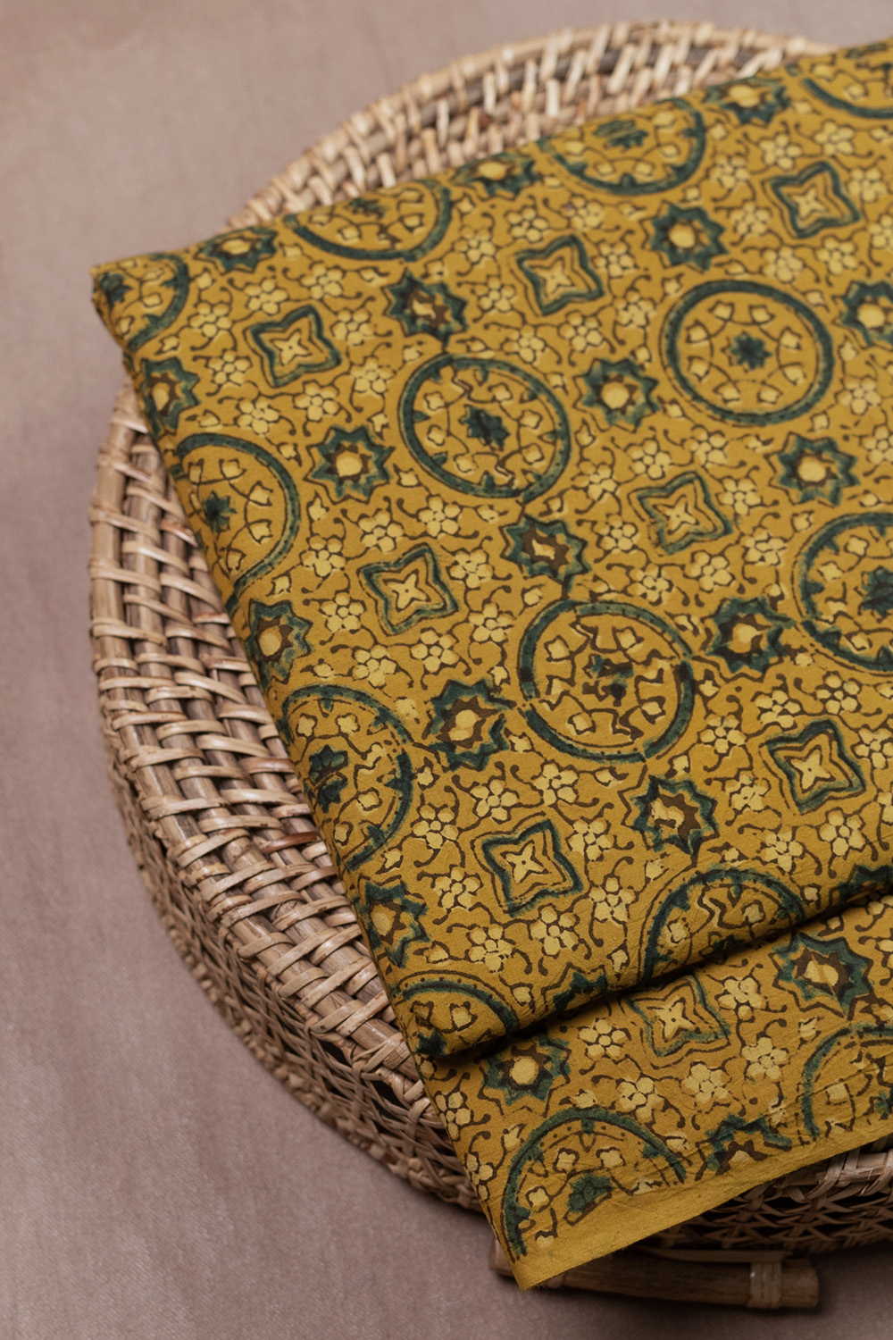 Ajrak Fabrics - Matkatus 