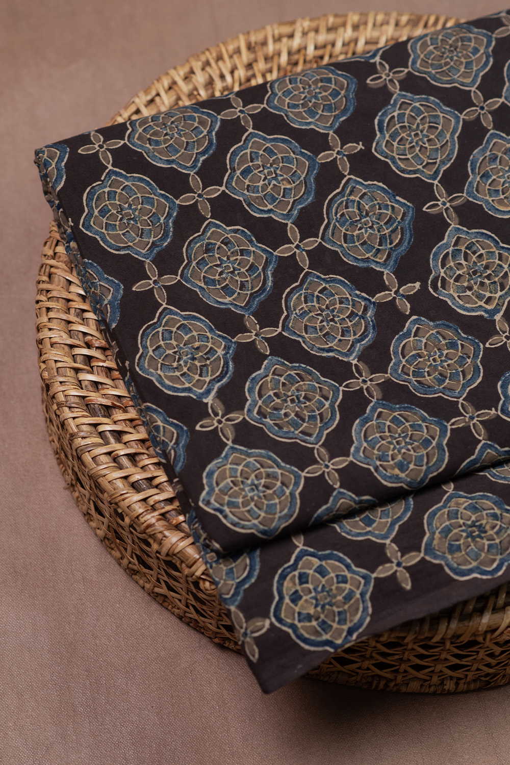 Ajrak Fabric - Matkatus 