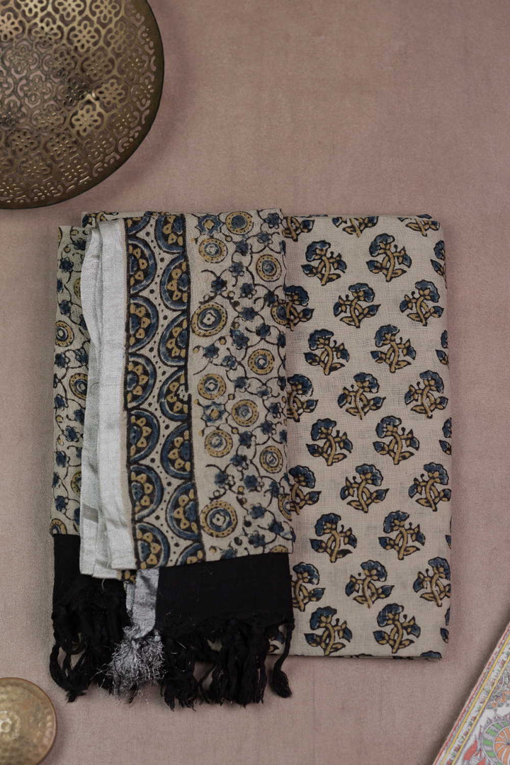 Unstitched Suits - Matkatus 