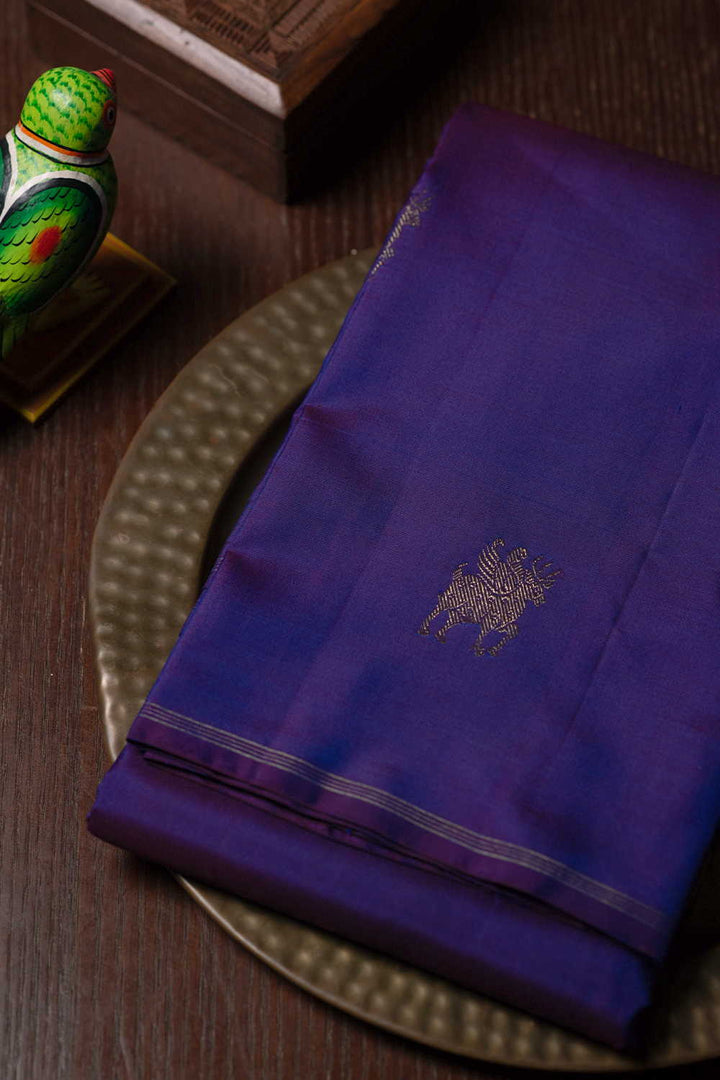 Patt Sarees - Matkatus 