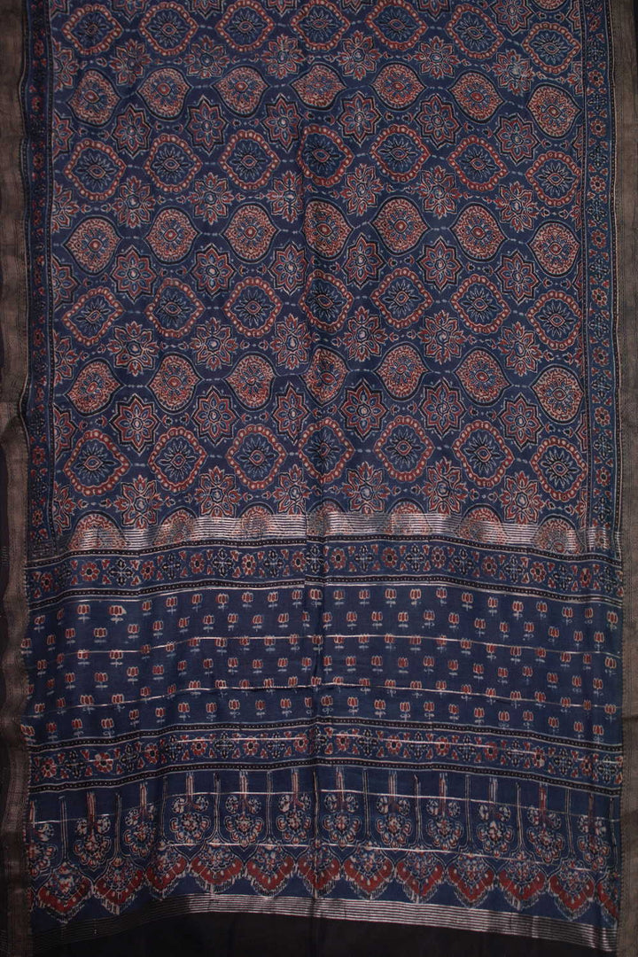 Ajrak Sarees - Matkatus