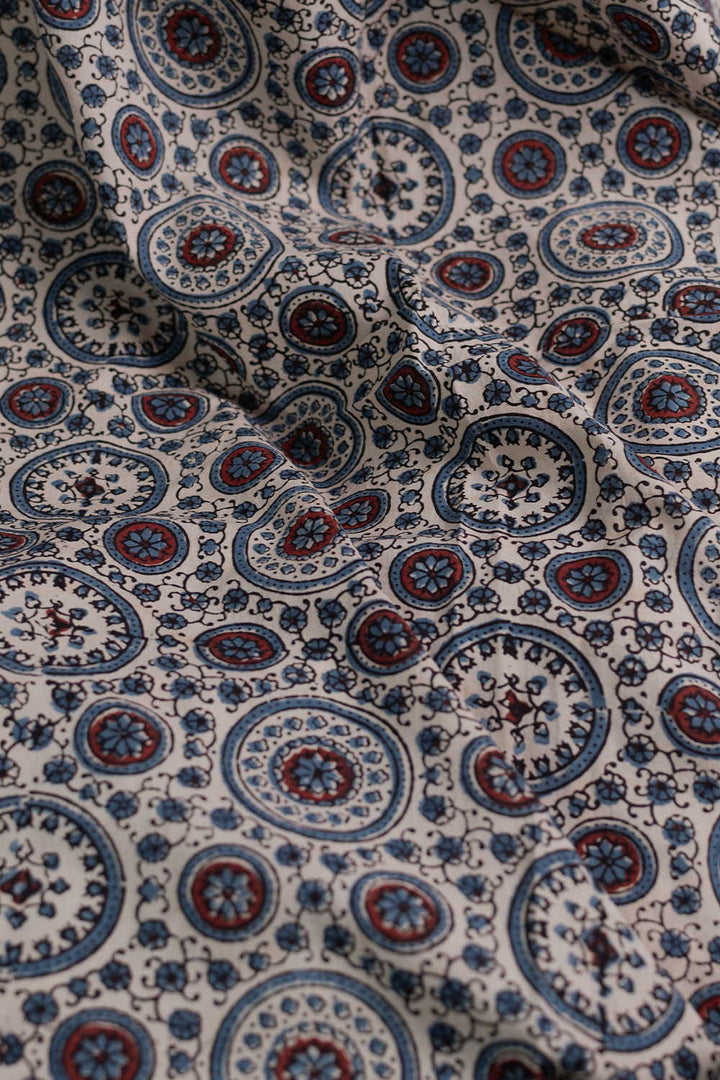 Ajrak Fabric - Matkatus 