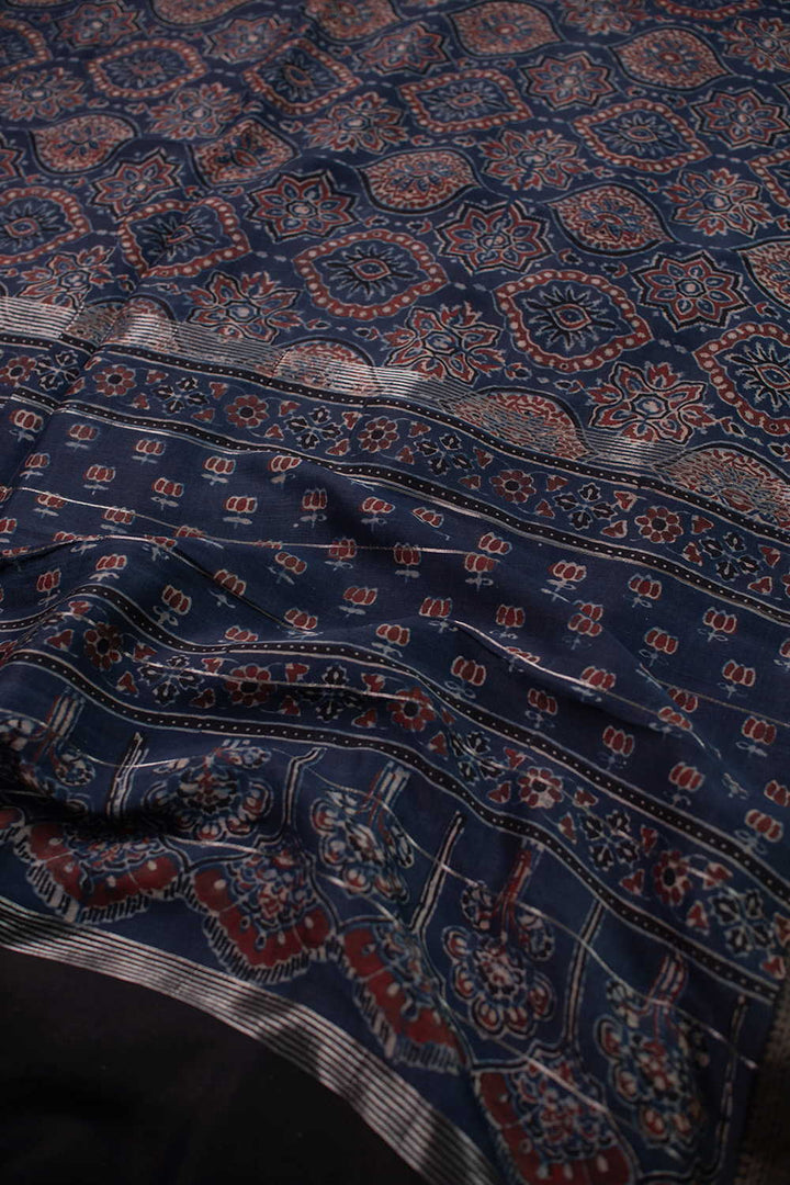 Maheshwari Sarees - Matkatus 