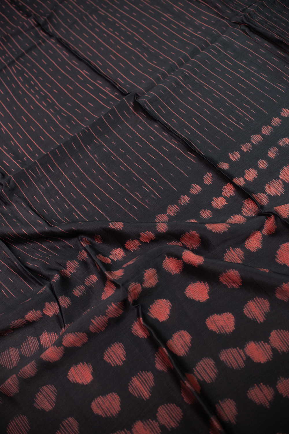 Unstitched Suits - Matkatus 