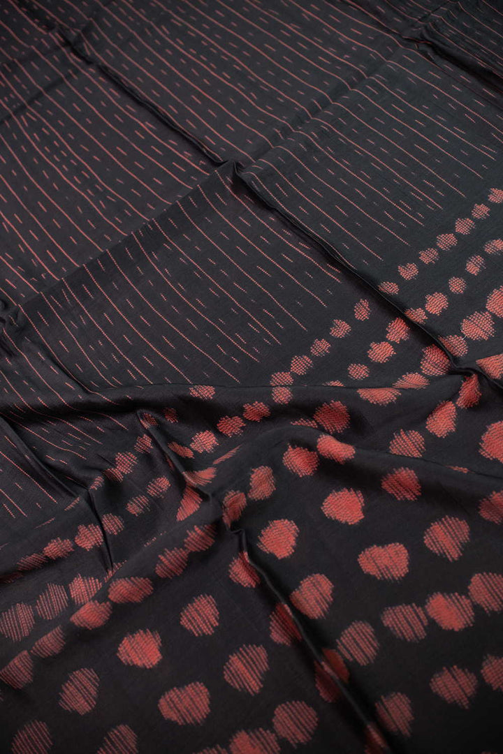Unstitched Suits - Matkatus 